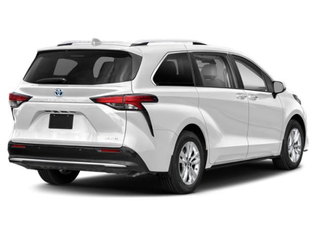 2022 Toyota Sienna Limited