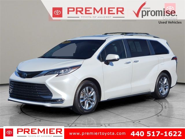 2022 Toyota Sienna Limited