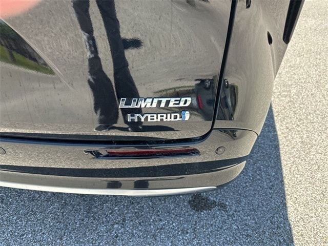 2022 Toyota Sienna Limited