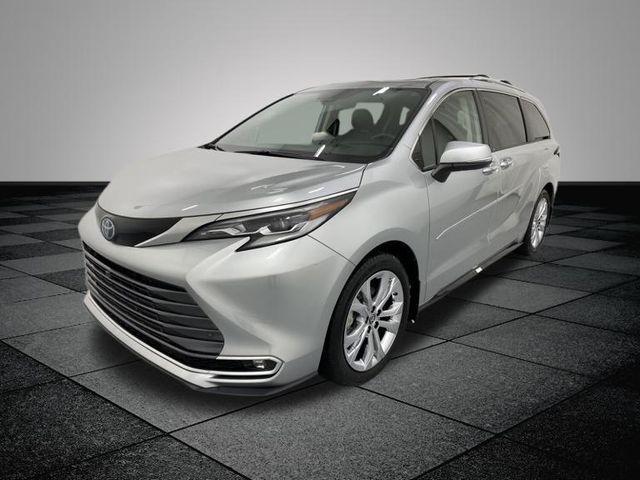 2022 Toyota Sienna Platinum