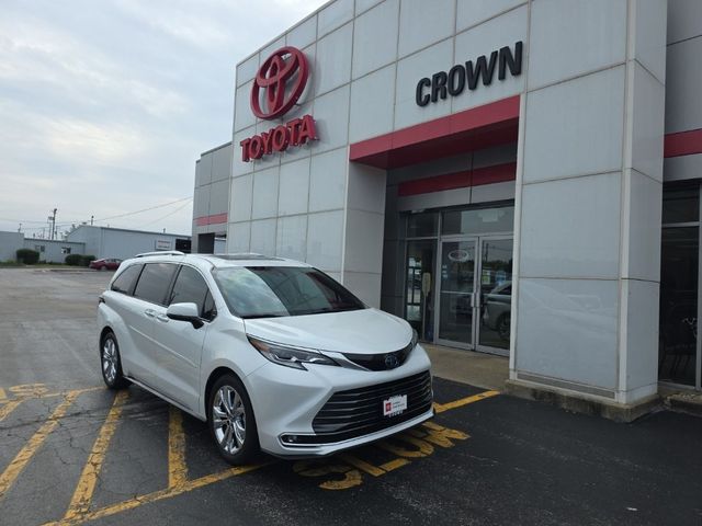 2022 Toyota Sienna Platinum
