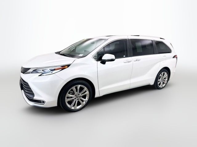 2022 Toyota Sienna Platinum
