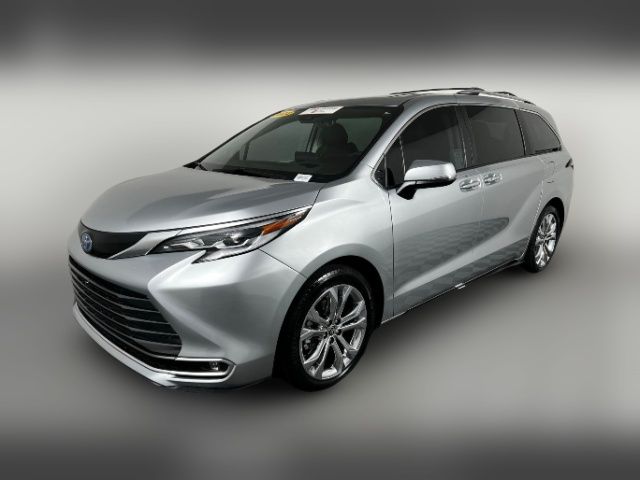 2022 Toyota Sienna Platinum