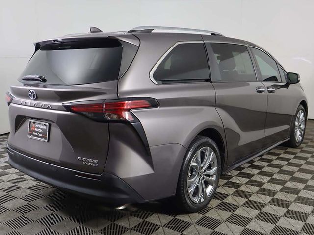 2022 Toyota Sienna Platinum