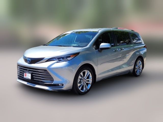 2022 Toyota Sienna Platinum