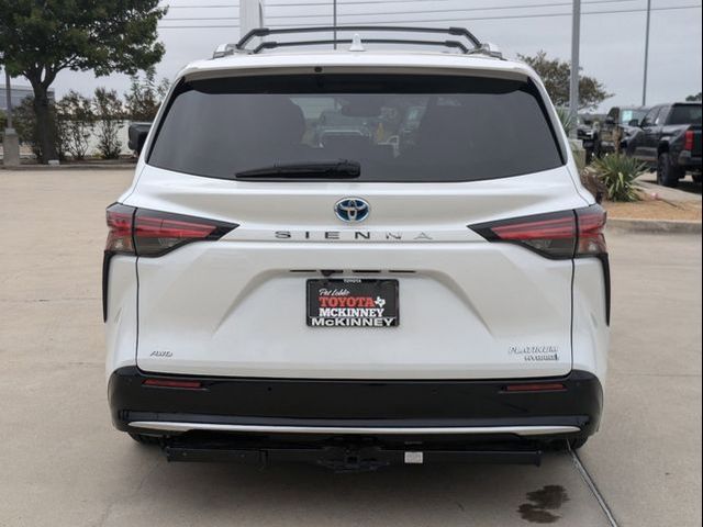 2022 Toyota Sienna Platinum