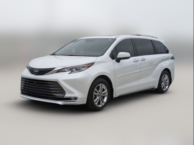 2022 Toyota Sienna Platinum