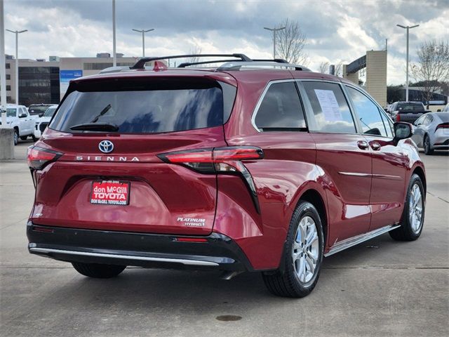 2022 Toyota Sienna Platinum