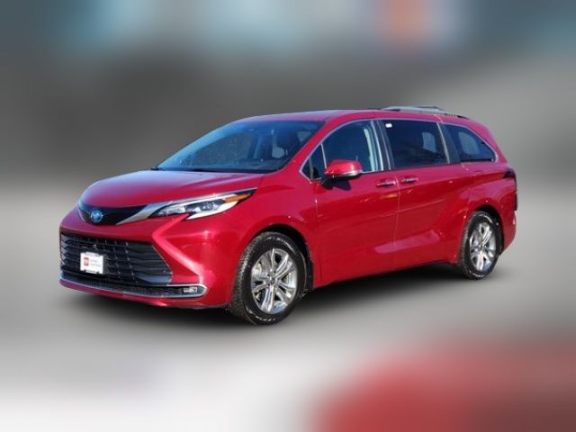 2022 Toyota Sienna Platinum