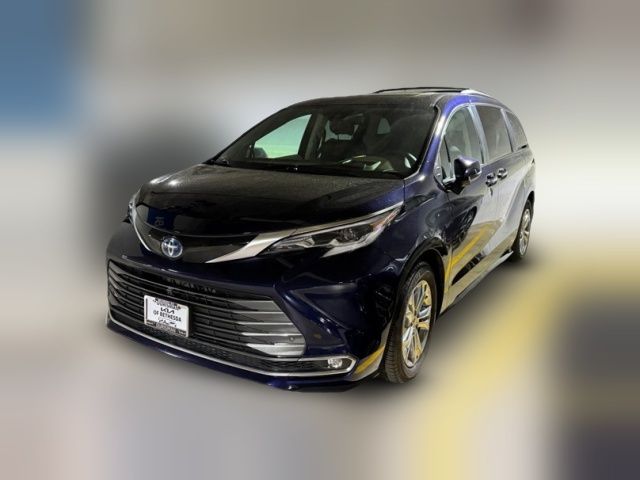 2022 Toyota Sienna Platinum