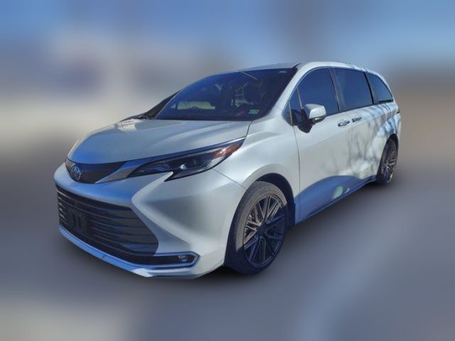 2022 Toyota Sienna Platinum