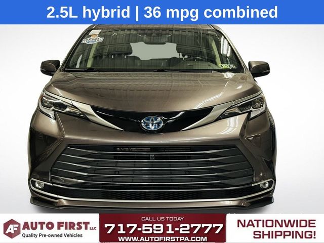 2022 Toyota Sienna Platinum