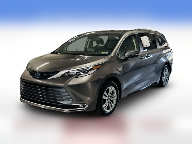 2022 Toyota Sienna Platinum