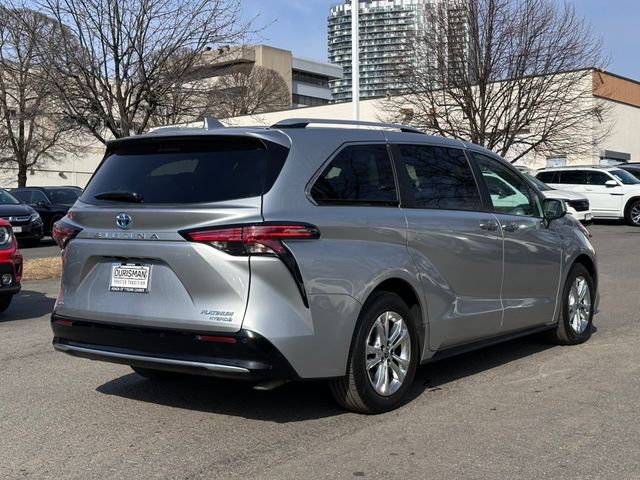 2022 Toyota Sienna Platinum
