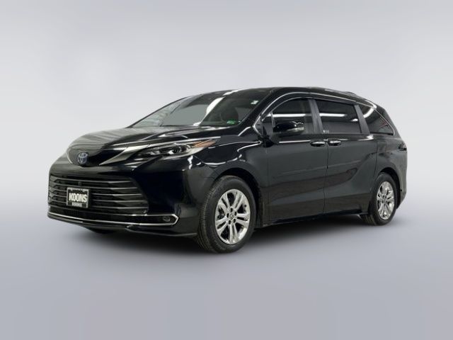2022 Toyota Sienna Platinum