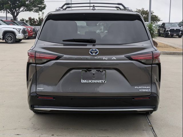 2022 Toyota Sienna Platinum