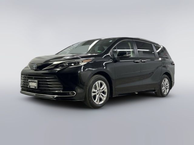 2022 Toyota Sienna Platinum