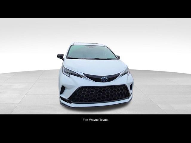 2022 Toyota Sienna 