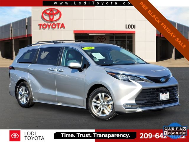 2022 Toyota Sienna XLE