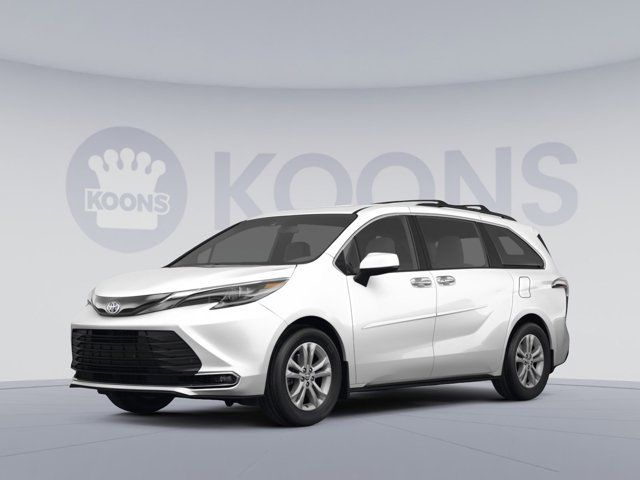 2022 Toyota Sienna XLE