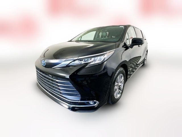 2022 Toyota Sienna XLE