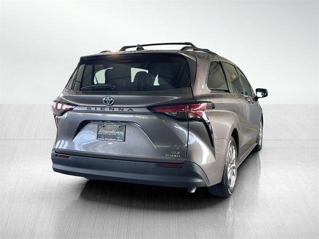 2022 Toyota Sienna XLE