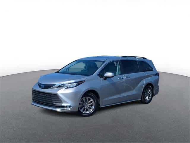 2022 Toyota Sienna XLE