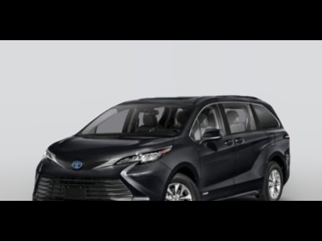2022 Toyota Sienna XLE