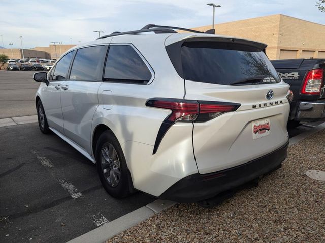 2022 Toyota Sienna XLE