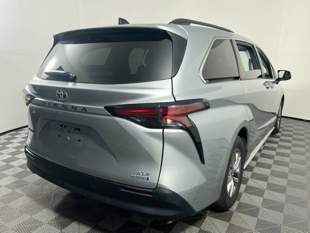 2022 Toyota Sienna XLE