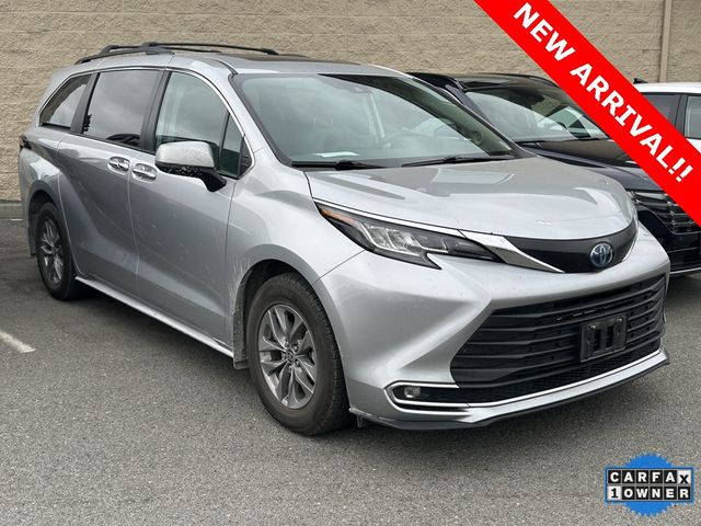 2022 Toyota Sienna XLE