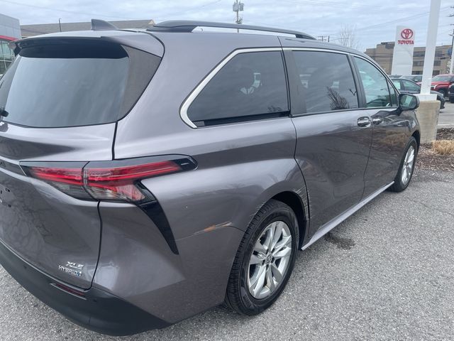 2022 Toyota Sienna XLE