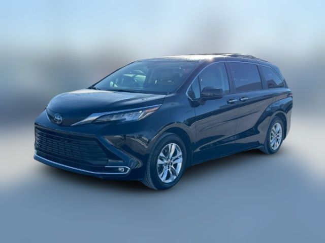 2022 Toyota Sienna XLE