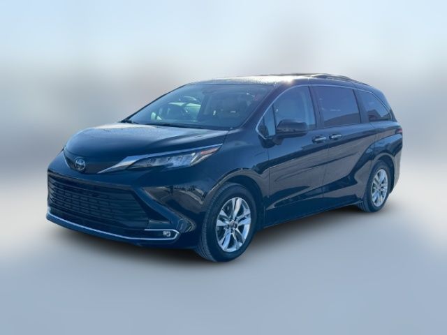 2022 Toyota Sienna XLE