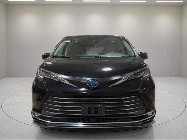 2022 Toyota Sienna XLE