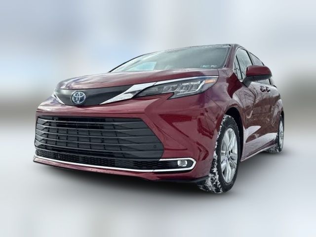 2022 Toyota Sienna XLE