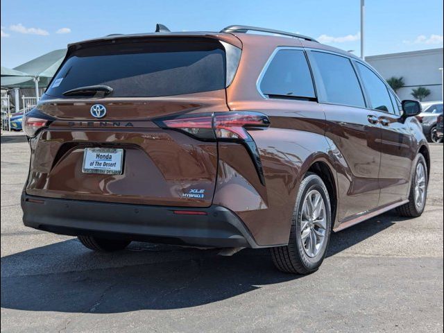 2022 Toyota Sienna XLE