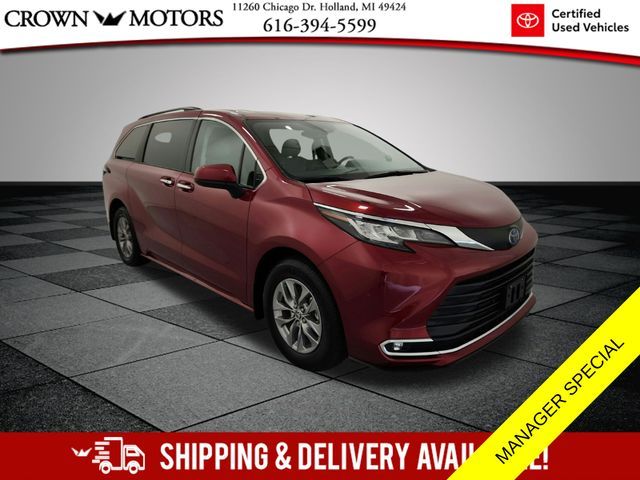 2022 Toyota Sienna XLE