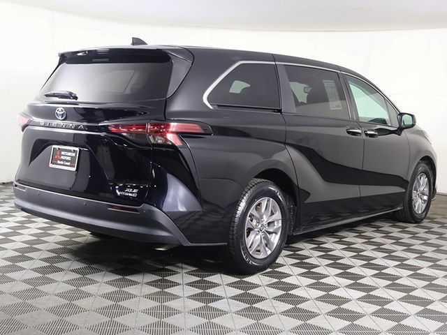 2022 Toyota Sienna XLE