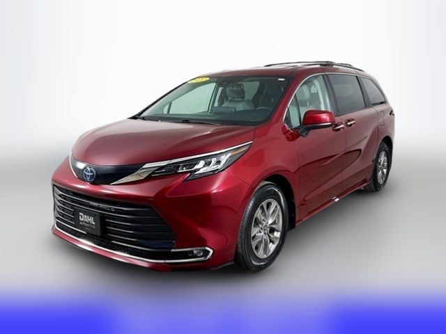 2022 Toyota Sienna XLE