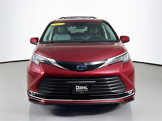 2022 Toyota Sienna XLE