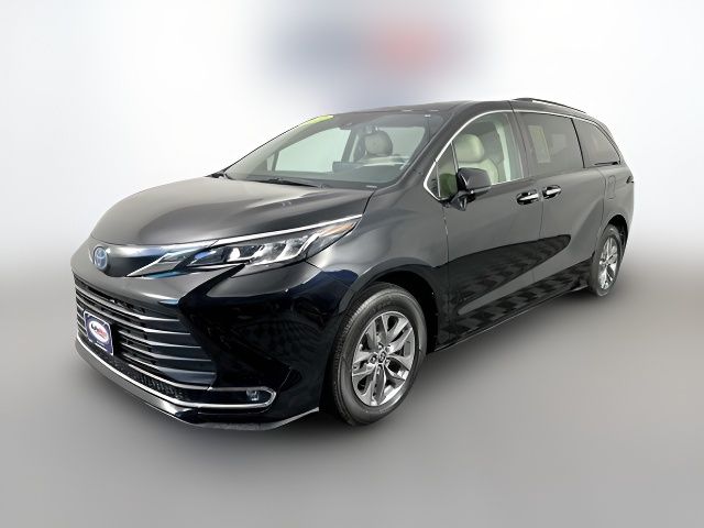 2022 Toyota Sienna XLE