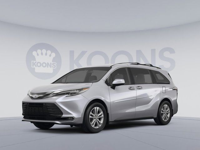 2022 Toyota Sienna XLE