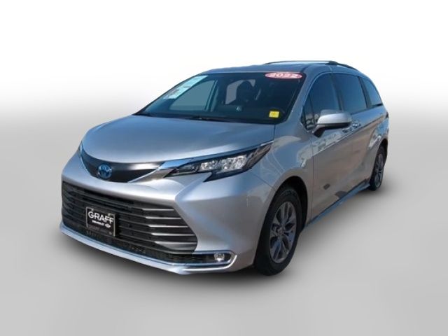 2022 Toyota Sienna XLE