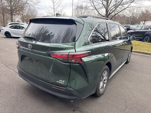 2022 Toyota Sienna XLE