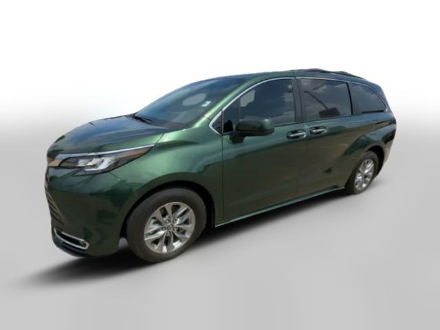 2022 Toyota Sienna XLE