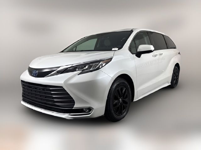 2022 Toyota Sienna XLE