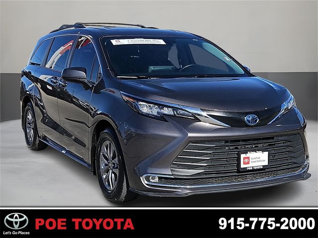 2022 Toyota Sienna XLE