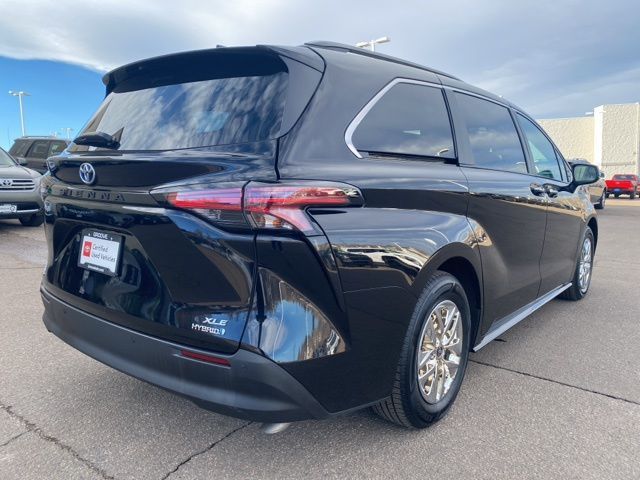 2022 Toyota Sienna XLE