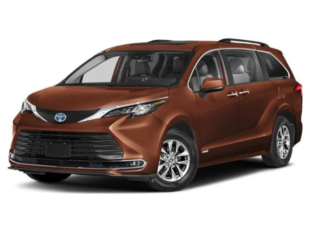 2022 Toyota Sienna XLE